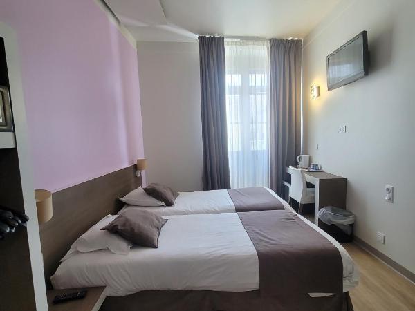 HOTEL DES PRINCES - HOTEL KYRIAD ORANGE Centre Ville -- 3 Etoiles -- Provence Alpes Côte d'Azur - France - A7-A9 : photo 7 de la chambre chambre lits jumeaux