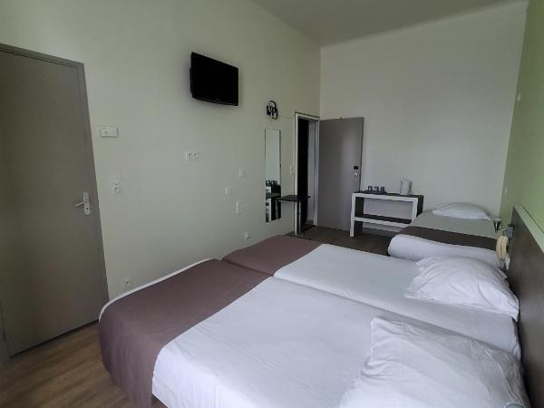 HOTEL DES PRINCES - HOTEL KYRIAD ORANGE Centre Ville -- 3 Etoiles -- Provence Alpes Côte d'Azur - France - A7-A9 : photo 10 de la chambre chambre triple confort