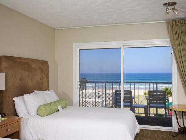Surfer Beach Hotel : photo 2 de la chambre chambre lit king-size - vue sur océan