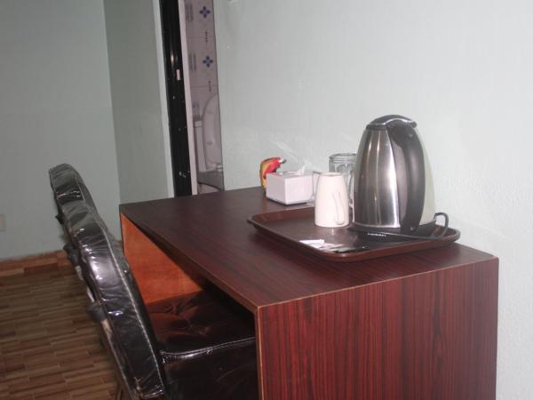 Yaksa Hotel Pvt. Ltd. : photo 2 de la chambre chambre double avec 2 lits doubles