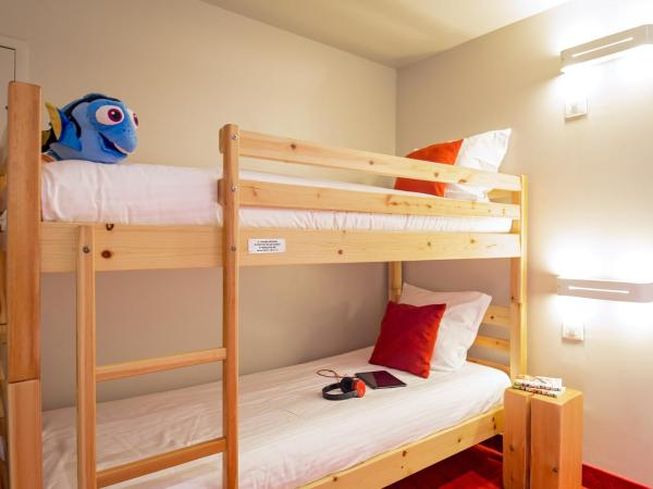 SOWELL HOTELS Le Parc & Spa : photo 6 de la chambre chambre quadruple confort