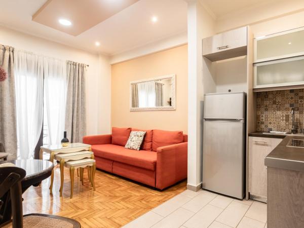 Nicholas Point Apartments and Rooms : photo 8 de la chambre appartement avec balcon