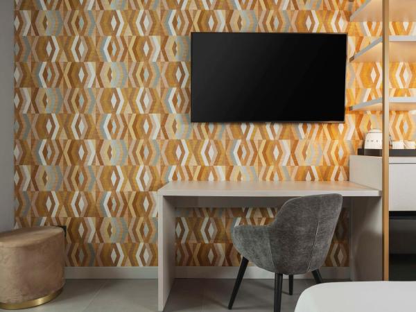 Hilton Garden Inn Bologna North : photo 1 de la chambre chambre lit queen-size 