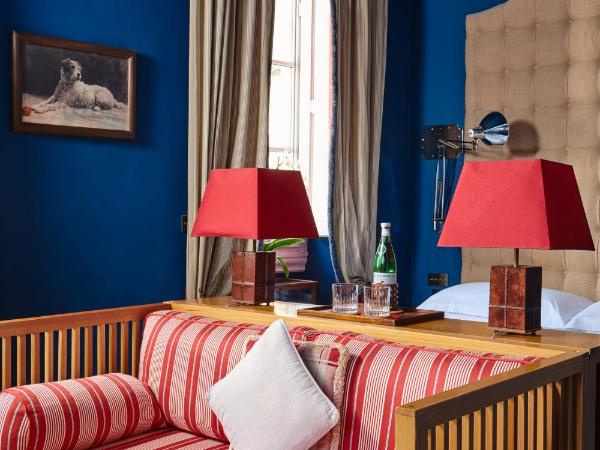 Casa Howard Firenze - Residenza d'Epoca : photo 2 de la chambre chambre double prestige avec terrasse