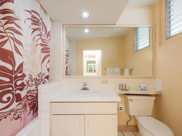 Waikiki Heritage Hotel : photo 10 de la chambre hébergement deluxe avec 1 lit king-size ou 2 lits doubles