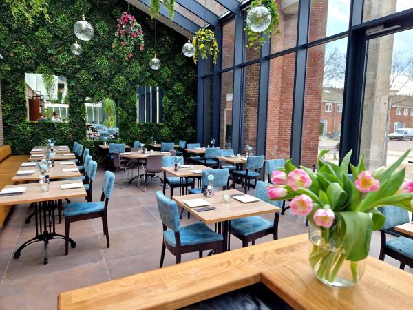 Chassé Hotel Residency : photo 4 de la chambre chambre familiale deluxe