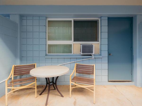 Waikiki Heritage Hotel : photo 5 de la chambre studio 1 lit queen-size ou 2 lits jumeaux