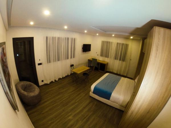 Hotel Particulier Villa Arabic House Pool & Spa : photo 4 de la chambre suite avec balcon