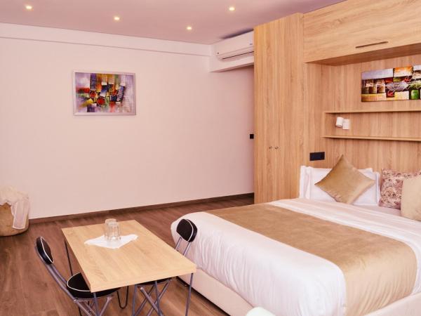 Hotel Particulier Villa Arabic House Pool & Spa : photo 4 de la chambre suite avec balcon