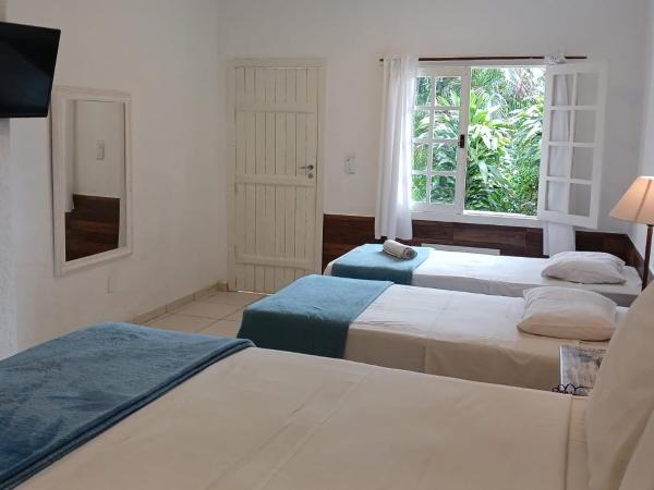 Hotel Pousada Casacolina : photo 1 de la chambre chambre quadruple Économique