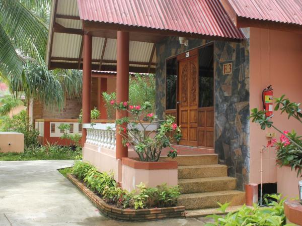 D.R. Lanta Bay Resort : photo 9 de la chambre bungalow familial