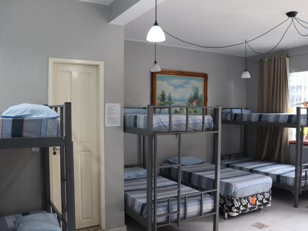 Aldeia Hostel II : photo 4 de la chambre lit superposé dans dortoir mixte