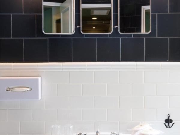 Hôtel Silky by HappyCulture : photo 2 de la chambre chambre simple Économique - 9 m²