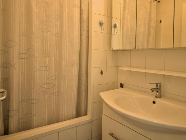 Residence Ulysse Port Camargue : photo 6 de la chambre studio avec vue sur jardin