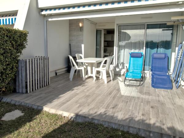 Residence Ulysse Port Camargue : photo 4 de la chambre studio avec vue sur jardin