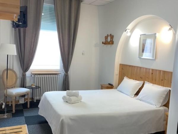 Hôtel Le National : photo 2 de la chambre chambre double supérieure