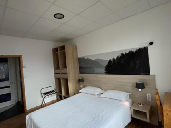 Hôtel Le National : photo 3 de la chambre chambre double supérieure