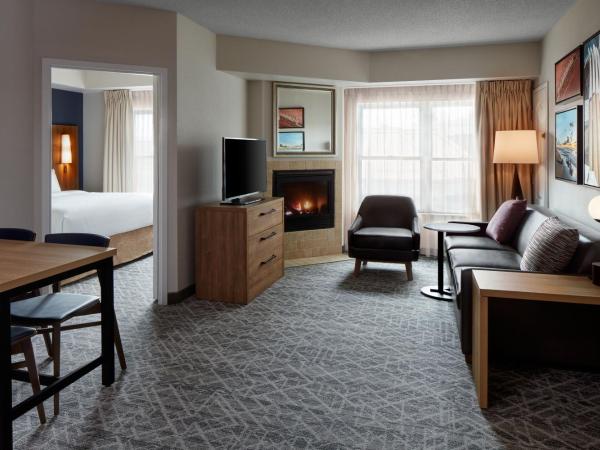 Residence Inn by Marriott Mississauga-Airport Corporate Centre West : photo 1 de la chambre suite 2 chambres