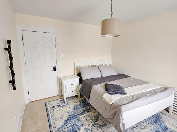 Ottawa Downtown Cozy Guesthouse : photo 3 de la chambre chambre supérieure lit queen-size