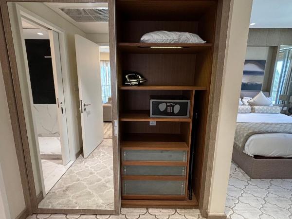 Emaar Residences Fashion Avenue - Formerly Address Dubai Mall - Stunning Vacation Homes : photo 9 de la chambre appartement 1 chambre