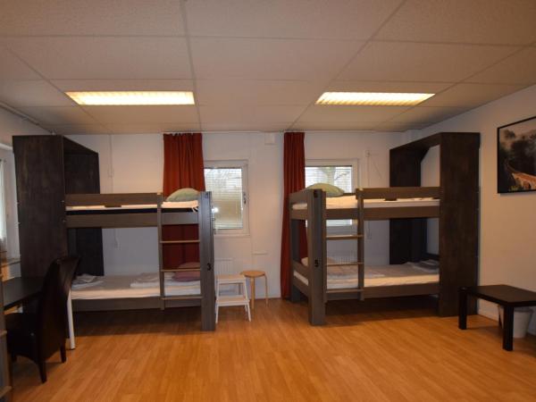 Hostel Snoozemore : photo 1 de la chambre lit dans dortoir pour hommes