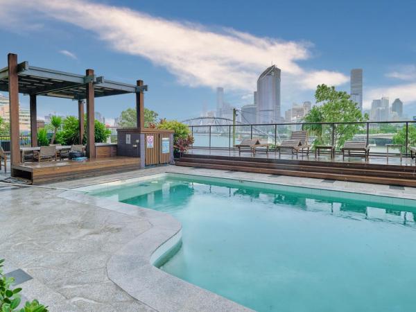 River Plaza Apartments Brisbane : photo 9 de la chambre studio - vue sur ville et rivière