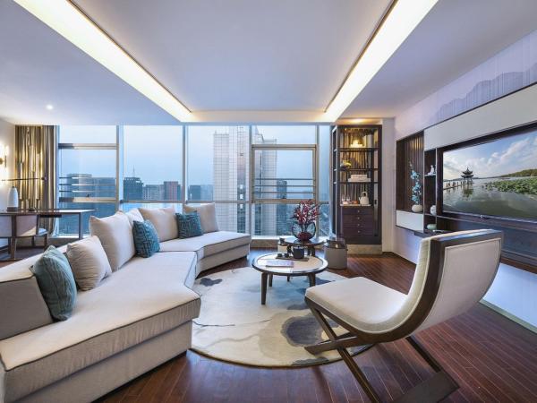 New Century Hotel Qianchao Hangzhou : photo 5 de la chambre suite - vue sur ville
