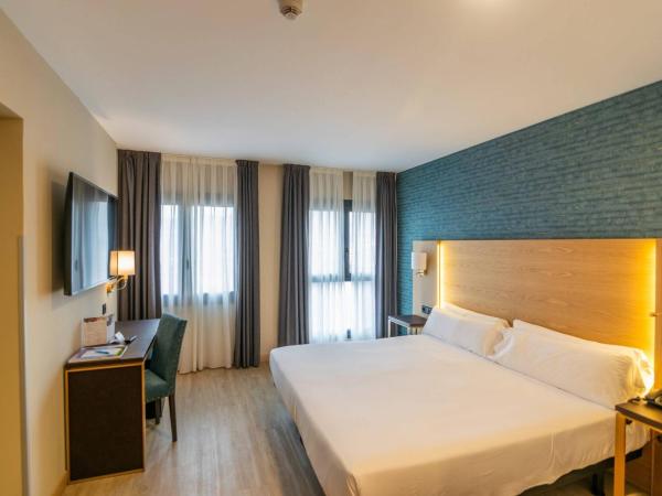 Hotel Zentral Ramiro I Oviedo : photo 1 de la chambre chambre lit queen-size