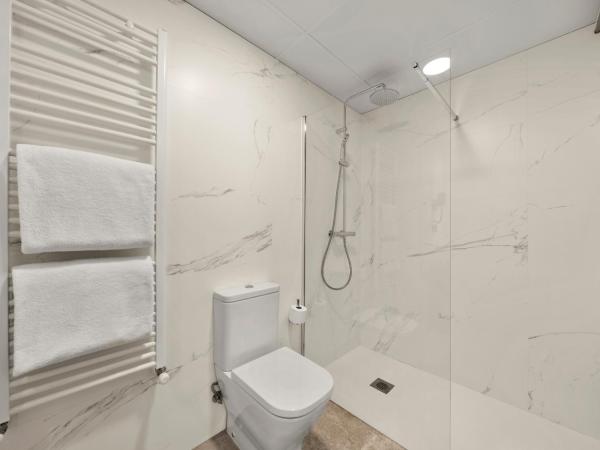 Hotel Zentral Ramiro I Oviedo : photo 8 de la chambre chambre Économique