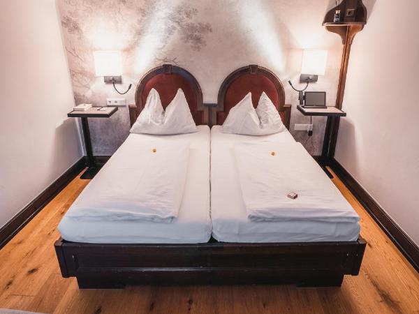 Altstadt Hotel Stadtkrug : photo 1 de la chambre chambre double standard