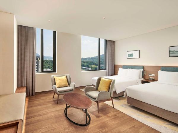 Hilton Garden Inn Seoul Gangnam : photo 3 de la chambre chambre de luxe avec 2 lits doubles
