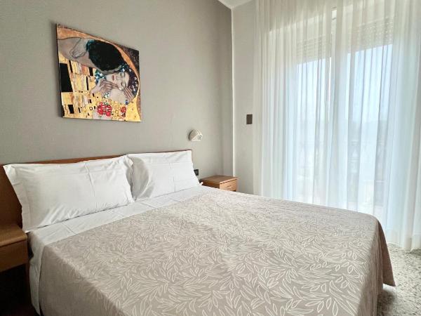 Hotel B&B Ardea Rimini : photo 9 de la chambre chambre double standard