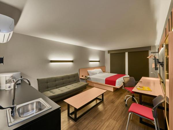 City Express by Marriott Ciudad de México Tlalpan : photo 4 de la chambre chambre lit queen-size supérieure avec canapé-lit