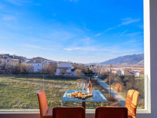 Essence Hotel : photo 9 de la chambre elegant triple room with mountain view