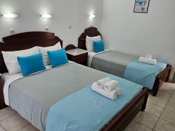 Hotel Leta : photo 2 de la chambre chambre double avec lit d'appoint