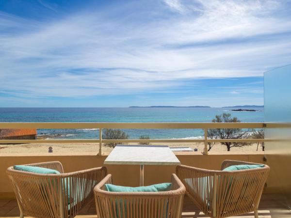 Hôtel Méditerranée : photo 9 de la chambre chambre lits jumeaux - vue sur mer - deuxième Étage