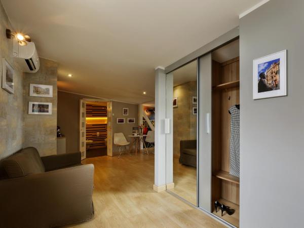Stare Kino Cinema Residence : photo 5 de la chambre appartement 1 chambre (2 adultes)
