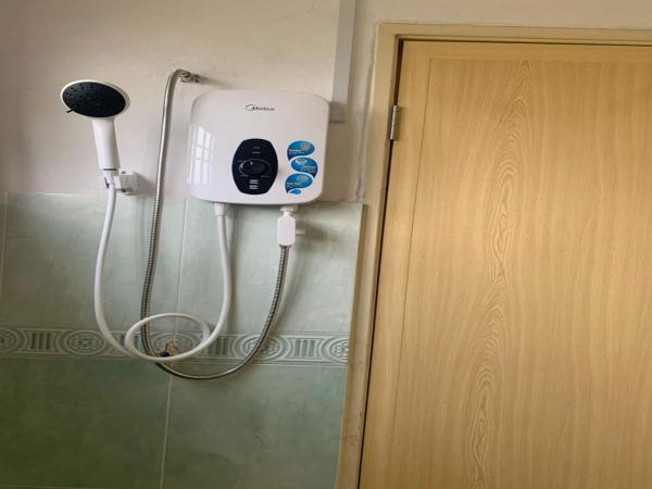 OYO 90966 Family Homestay ( Botani Ipoh) : photo 5 de la chambre maison 4 chambres