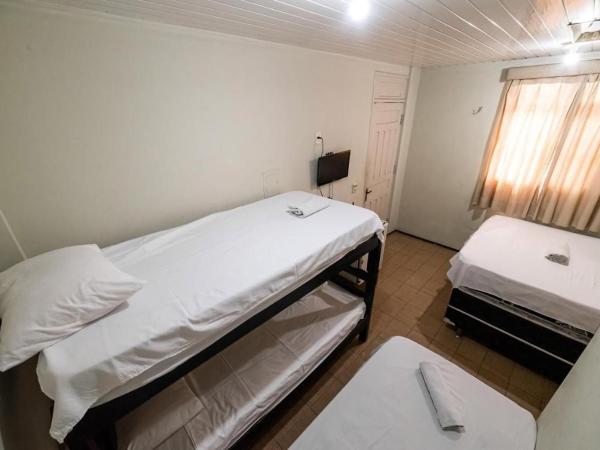 HOTEL CENTRAL DE FORTALEZA : photo 10 de la chambre chambre quadruple