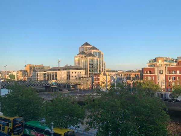 Eden Quay Guesthouse Private Rooms : photo 6 de la chambre chambre familiale
