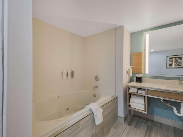 Hilton Garden Inn Oklahoma City Midtown : photo 5 de la chambre king suite - mobility and hearing access