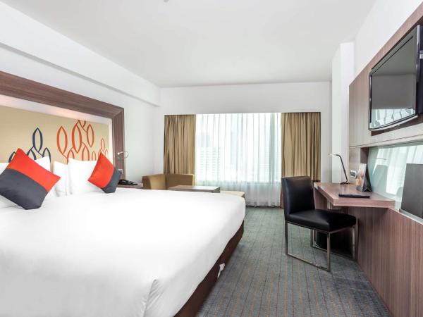 Hilton Garden Inn Bangkok Silom : photo 1 de la chambre chambre lit king-size deluxe