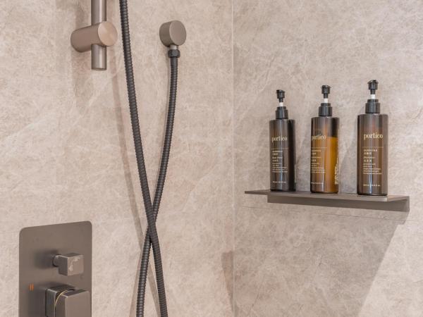 UrCove by HYATT Hangzhou Riverside CBD : photo 1 de la chambre chambre lit king-size supérieure