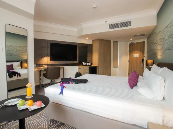 Novotel Kuala Lumpur City Centre : photo 5 de la chambre chambre lit king-size exécutive
