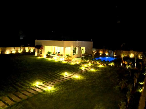 The Peace- A 2BHK Luxury Private Pool Villa : photo 2 de la chambre villa avec piscine privée