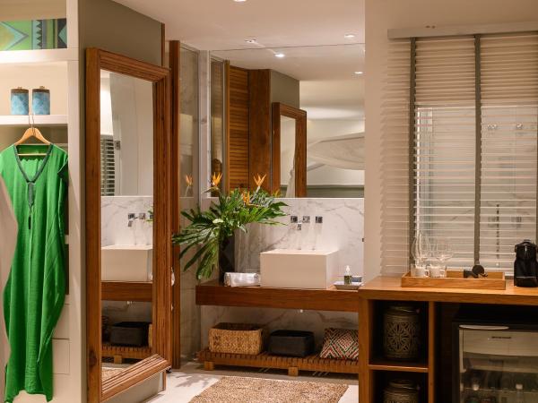 Vila deste Hotel : photo 9 de la chambre chambre double de luxe avec jacuzzi - vue sur mer