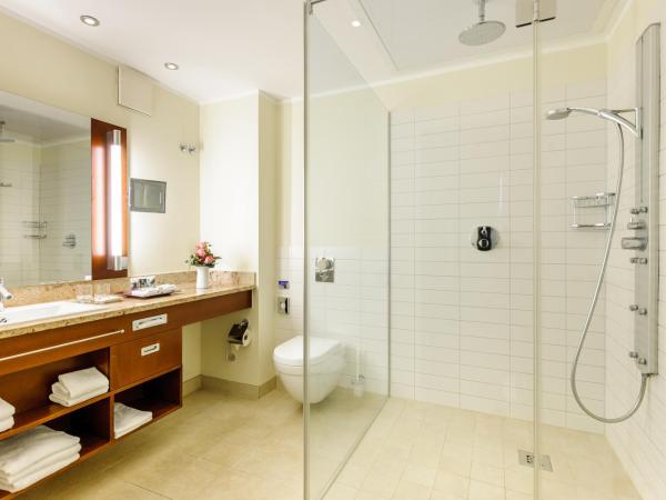 Mercure Hotel Düsseldorf City Center : photo 9 de la chambre suite supérieure