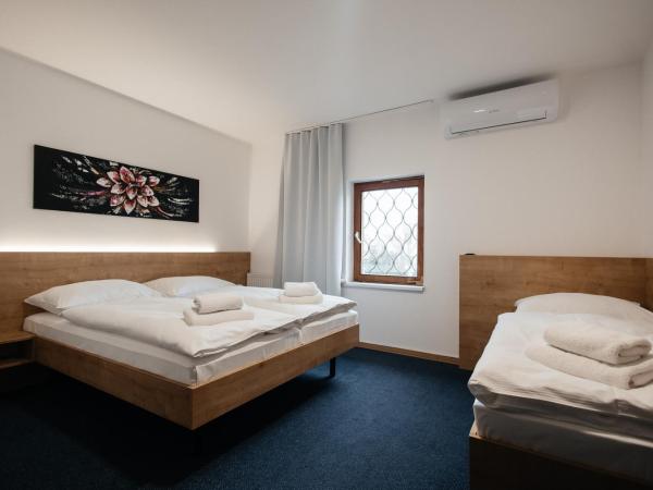 Golden Golem hotel & Spa : photo 6 de la chambre chambre familiale