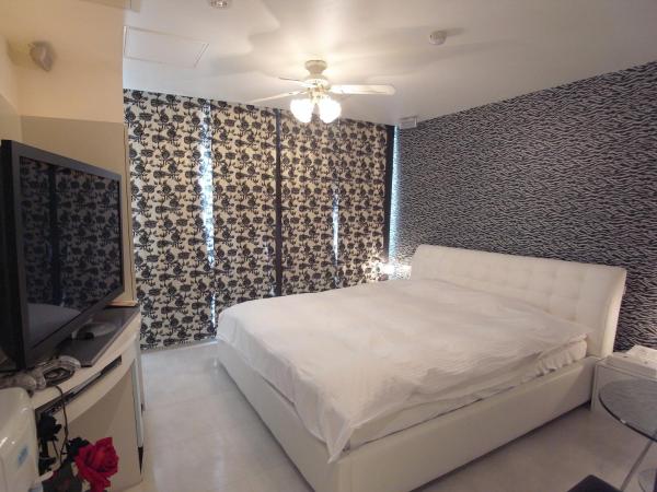 V Hotel (Adult Only) : photo 1 de la chambre chambre double