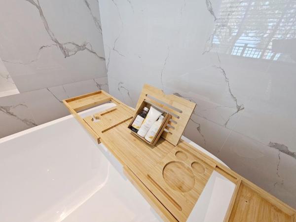 Phi Phi Holiday Resort : photo 10 de la chambre hébergement premier plus - côté plage